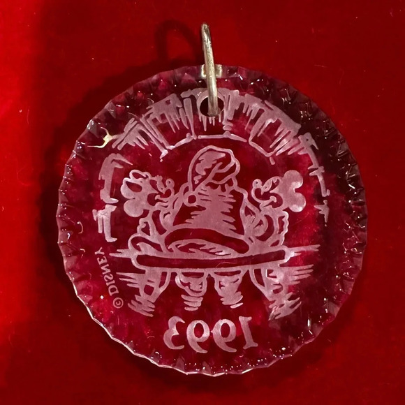 Vintage Waterford Crystal x Disney Holiday Ornament - Picture 2 of 4